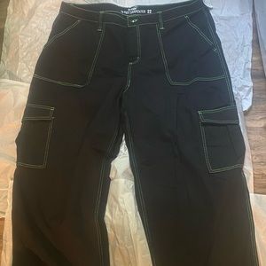 Hot topic green stitching Carpenter pants size 22